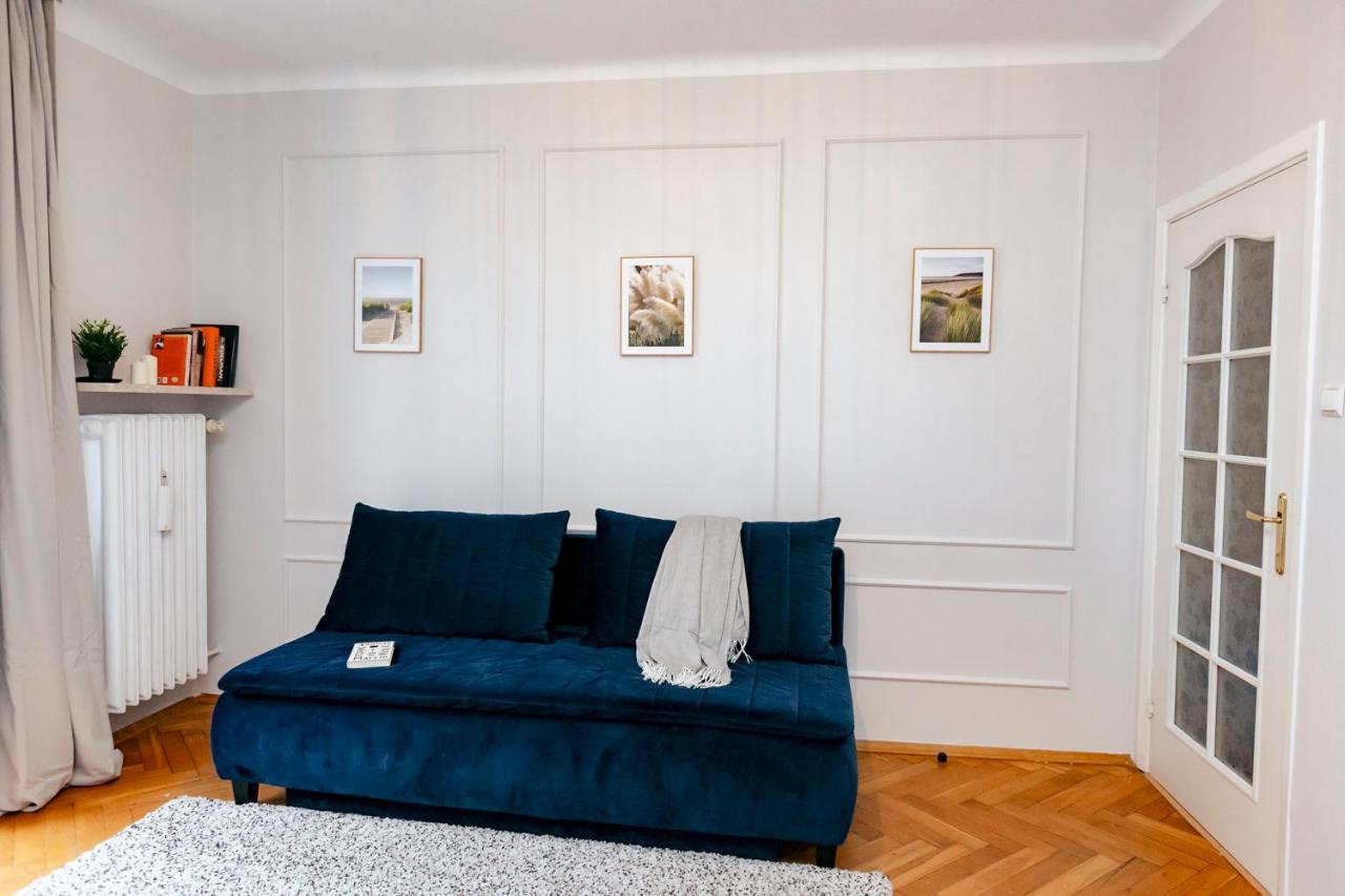 Wilcza 3 Blue - 260 Metrow Od Ambasady Usa - Better Rental Varşovia Exterior foto